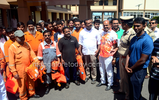 coast gurad rescue operation at mangalore